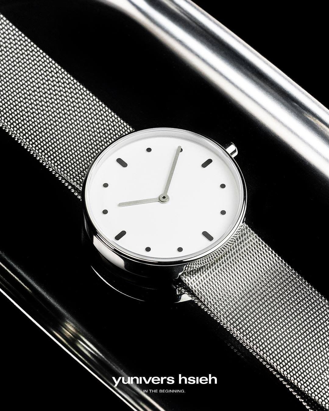 AMIABLE WHITE｜CLASSIC SILVER｜ZUWATCH SERIES - yunivers hsieh