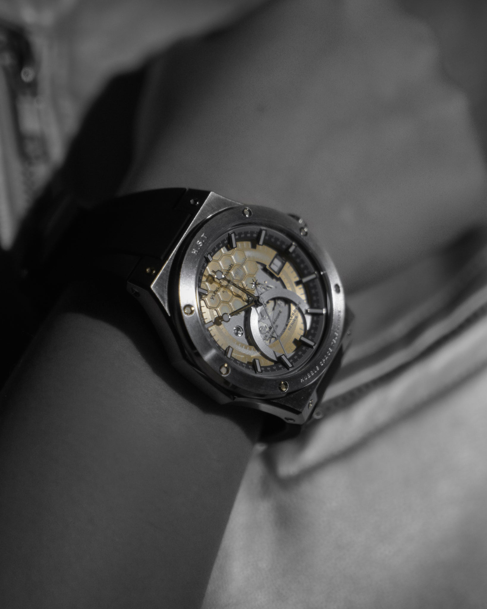 H.S.T-SILVER｜SPACE TELESCOPE SERIES｜DESIGNER SERIES