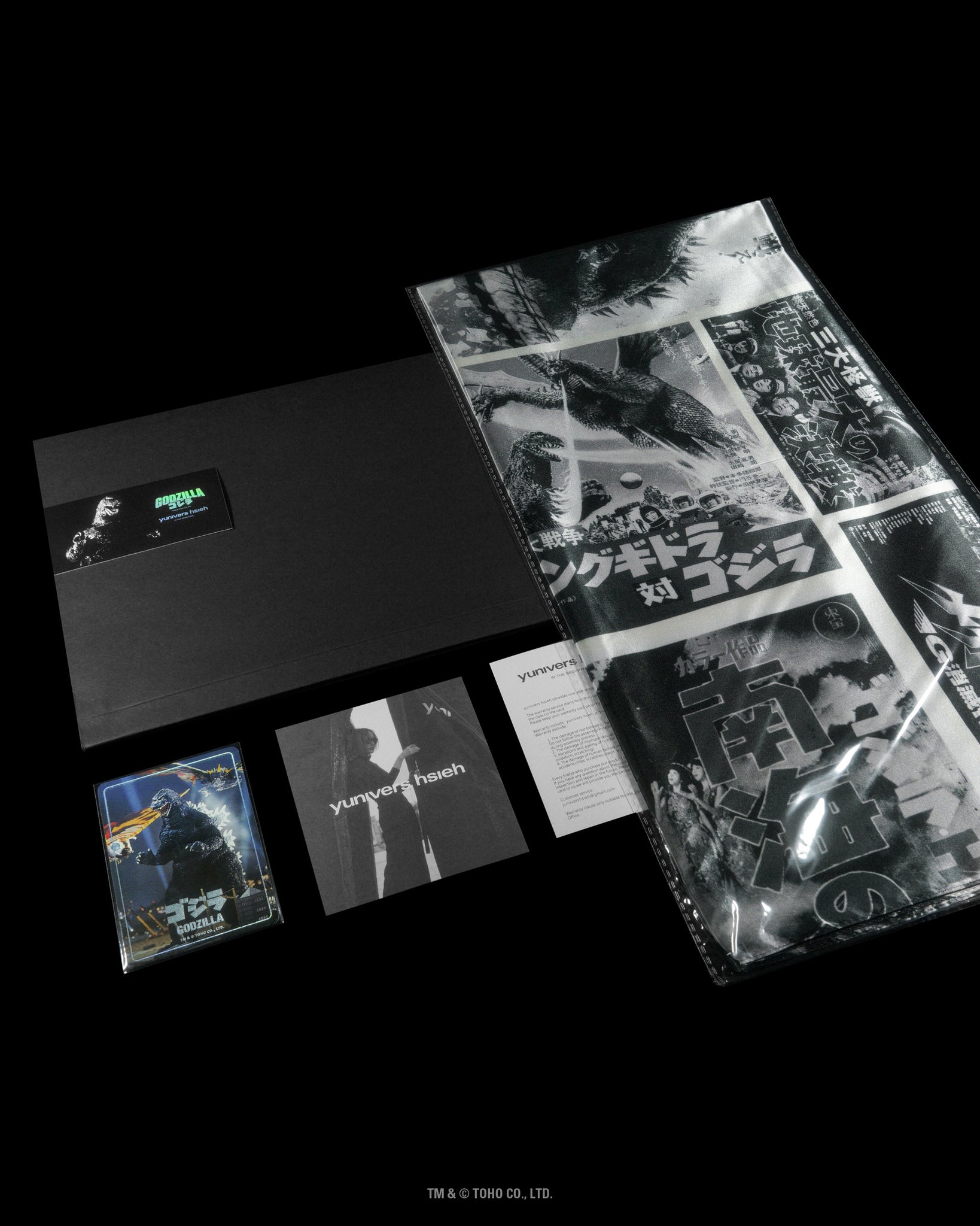 【PRE-ORDER】POSTERS-BLACK｜GODZILLA 70th SERIES｜SILK SCARF SERIES｜LIMITED EDITION