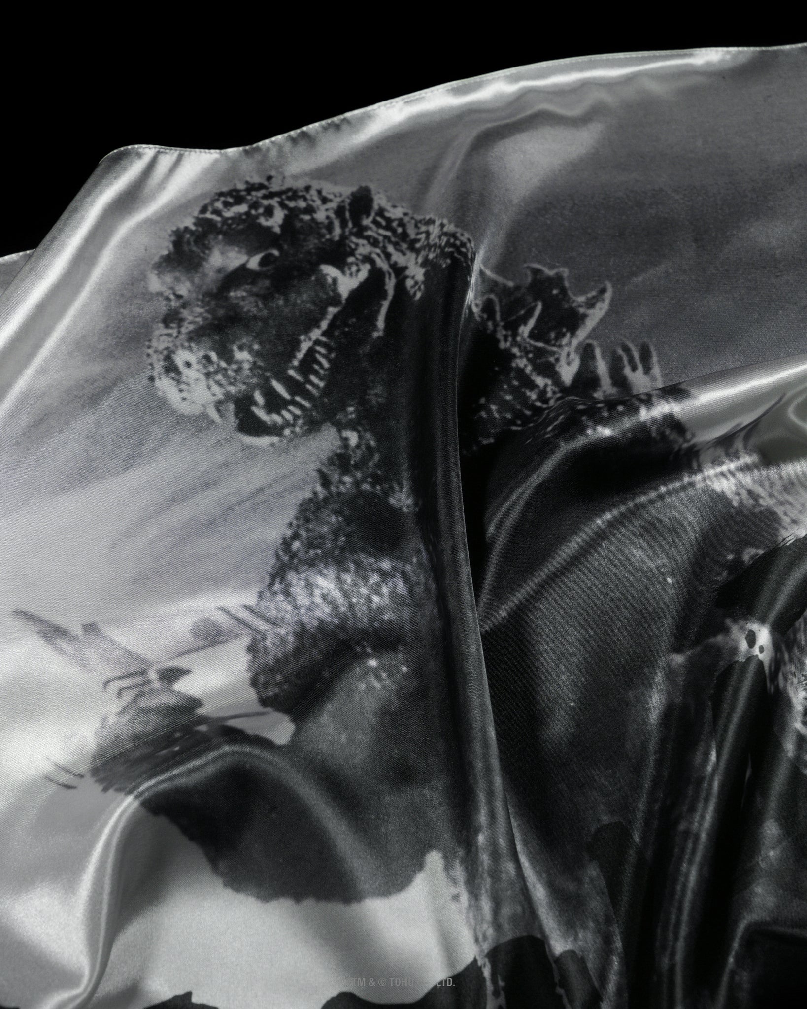 【PRE-ORDER】1954-GODZILLA｜GODZILLA 70th SERIES｜SILK SCARF SERIES｜LIMITED EDITION