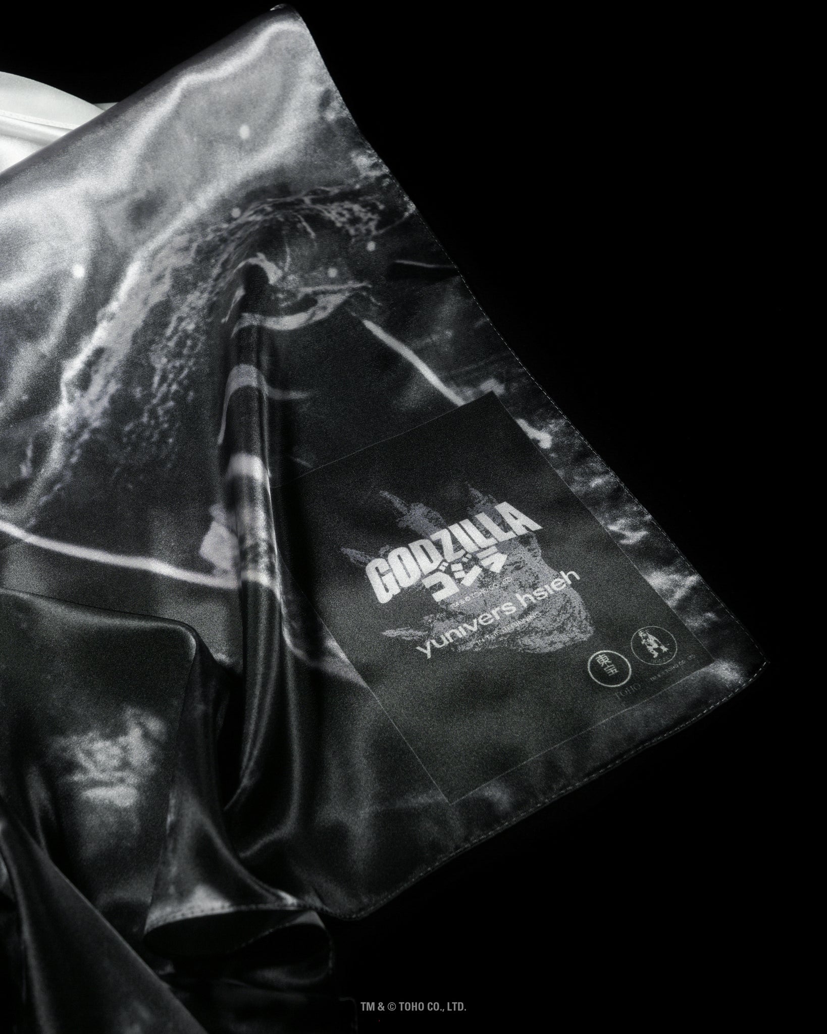 【PRE-ORDER】1954-GODZILLA｜GODZILLA 70th SERIES｜SILK SCARF SERIES｜LIMITED EDITION
