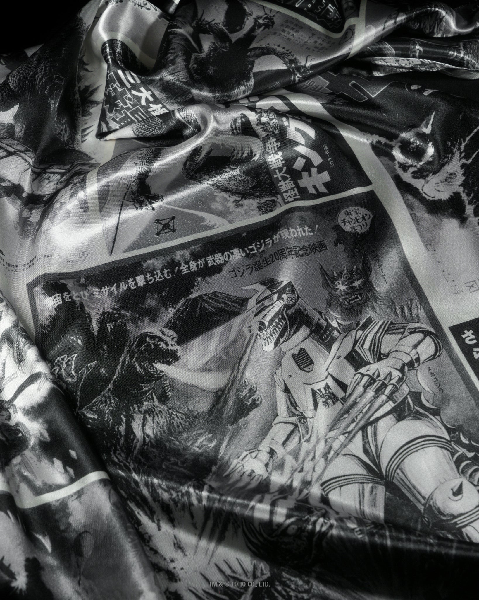 【PRE-ORDER】POSTERS-BLACK｜GODZILLA 70th SERIES｜SILK SCARF SERIES｜LIMITED EDITION