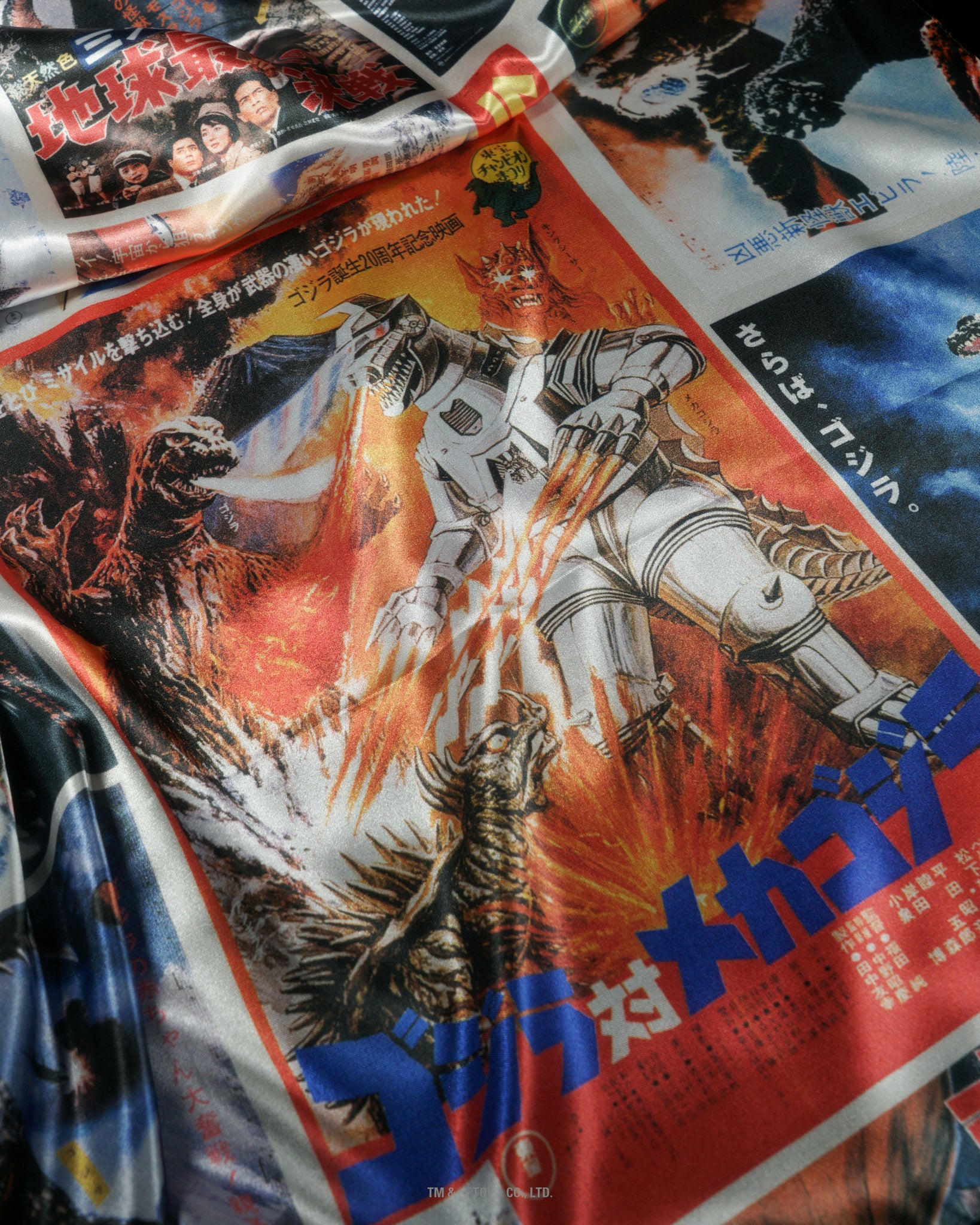【PRE-ORDER】POSTERS-COLOR｜GODZILLA 70th SERIES｜SILK SCARF SERIES｜LIMITED EDITION
