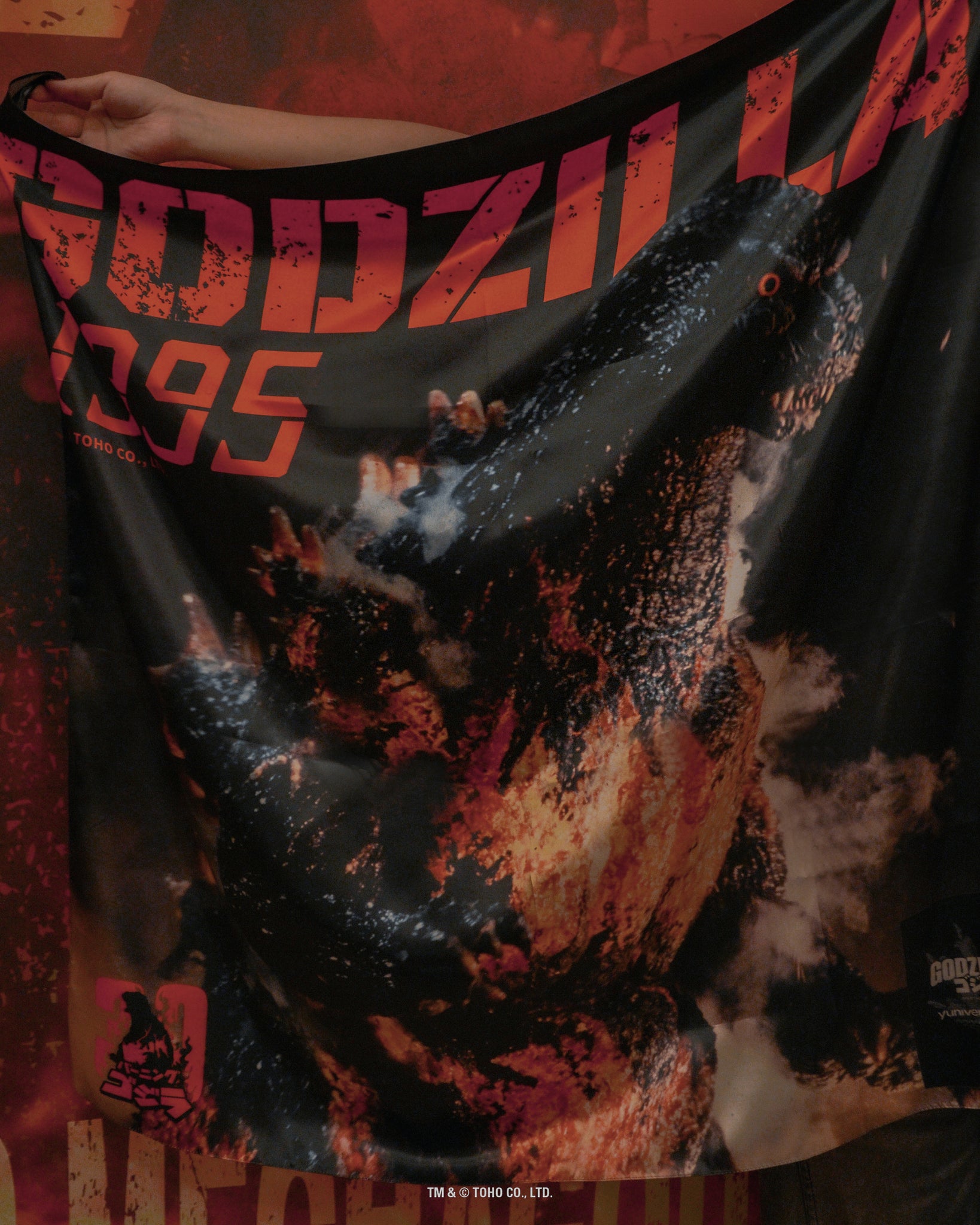 【PRE-ORDER】1995-GODZILLA｜GODZILLA 70th SERIES｜SILK SCARF SERIES｜LIMITED EDITION