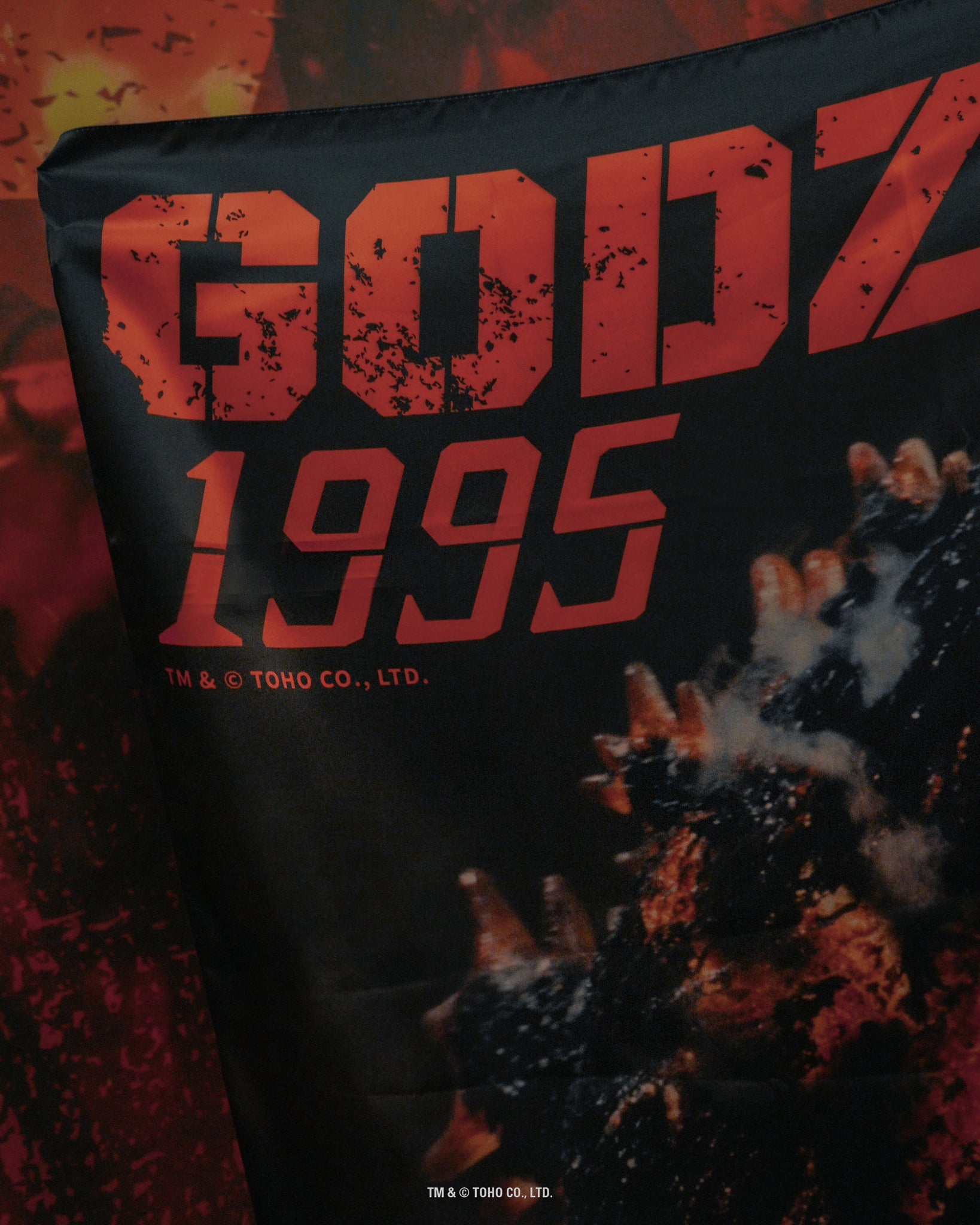 【PRE-ORDER】1995-GODZILLA｜GODZILLA 70th SERIES｜SILK SCARF SERIES｜LIMITED EDITION