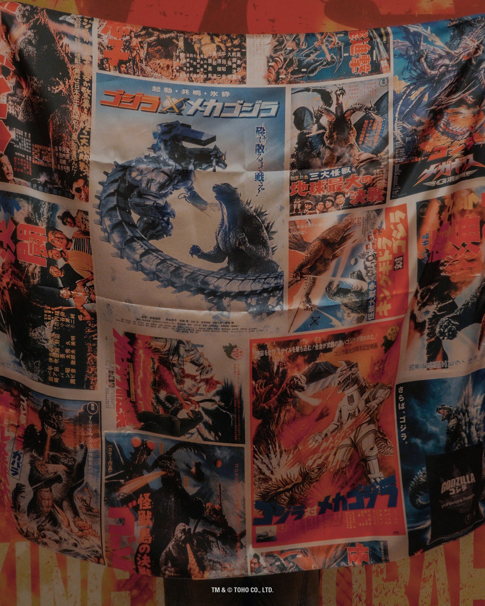 【PRE-ORDER】POSTERS-COLOR｜GODZILLA 70th SERIES｜SILK SCARF SERIES｜LIMITED EDITION