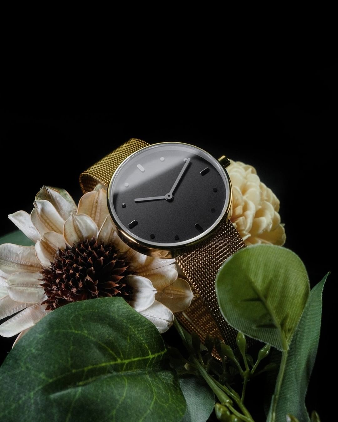 AMIABLE BLACK｜CLASSIC GOLD｜ZUWATCH SERIES - yunivers hsieh